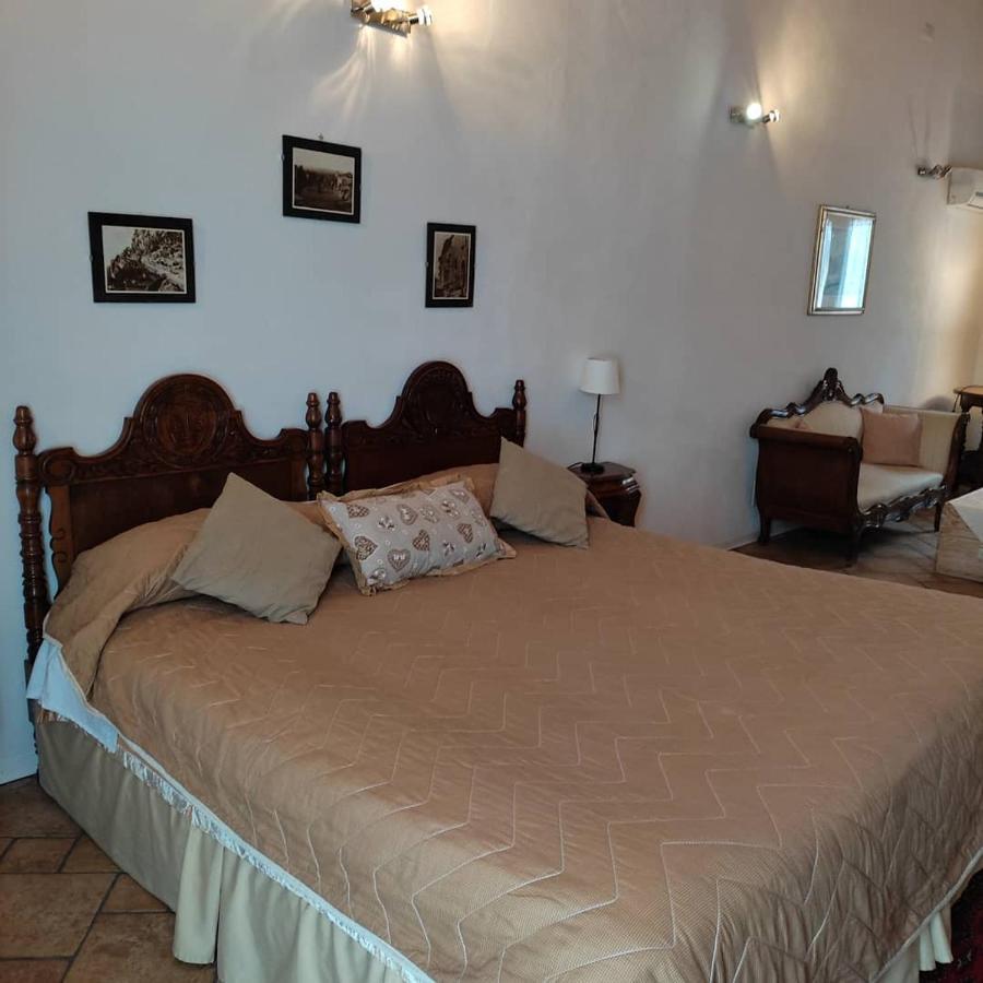 Rosa Thea Suite Таормина Экстерьер фото