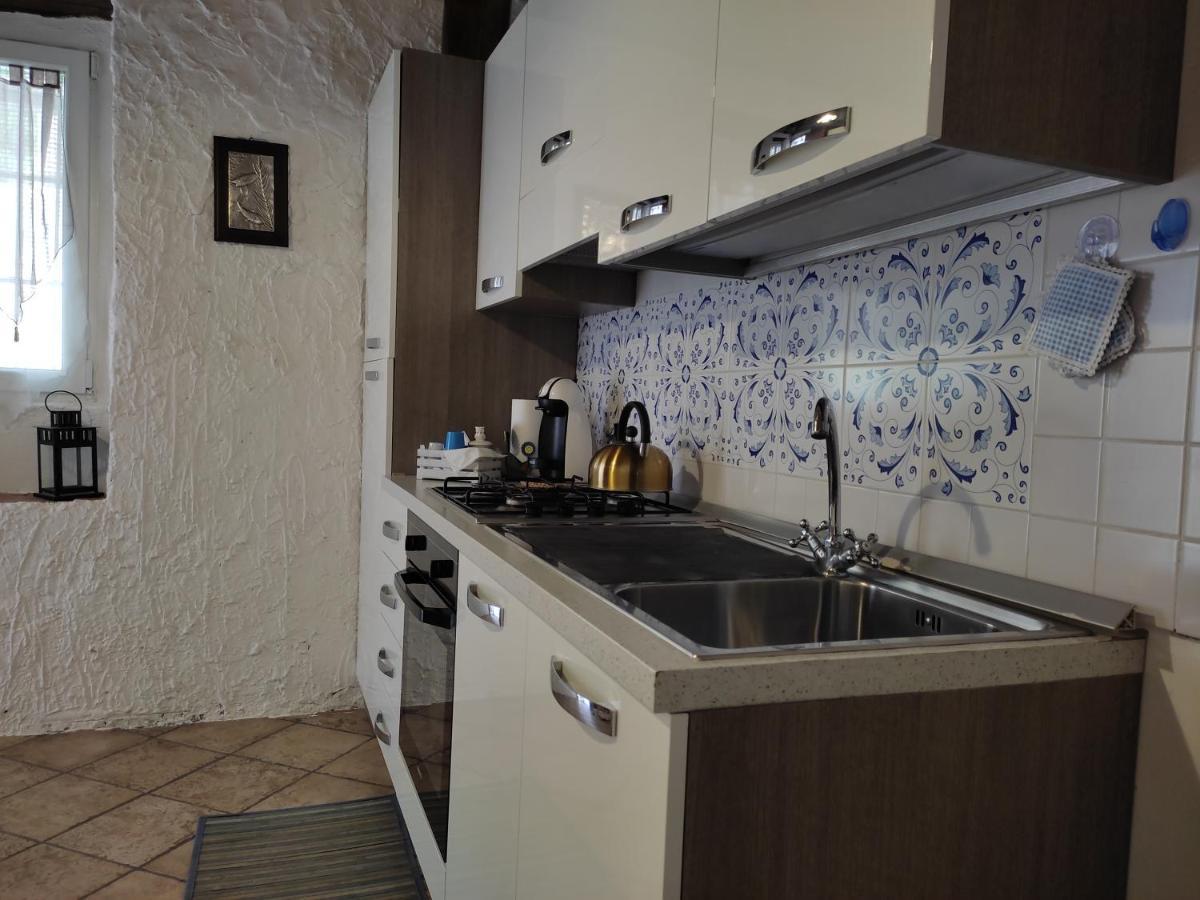 Rosa Thea Suite Таормина Экстерьер фото